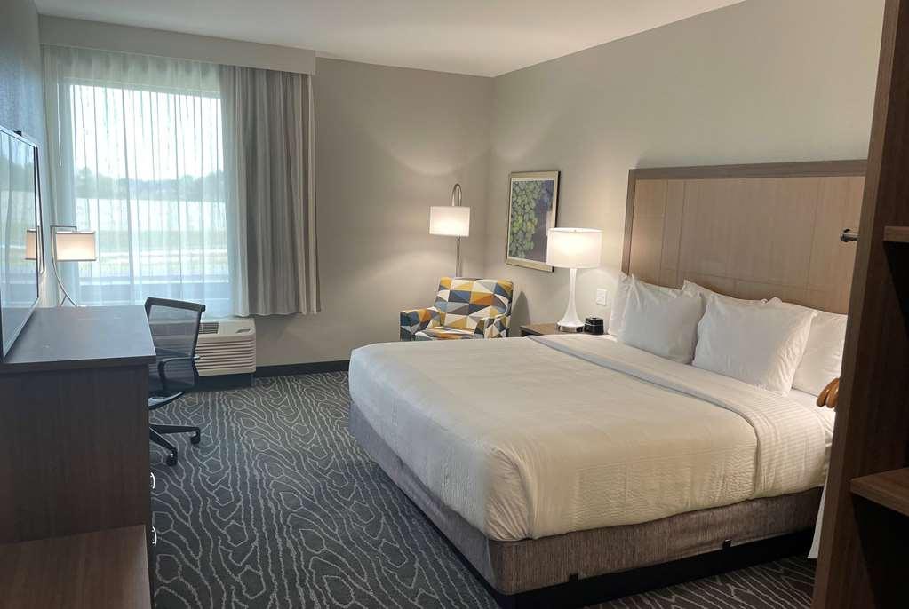 La Quinta Inn & Suites By Wyndham Βαλντόστα Δωμάτιο φωτογραφία