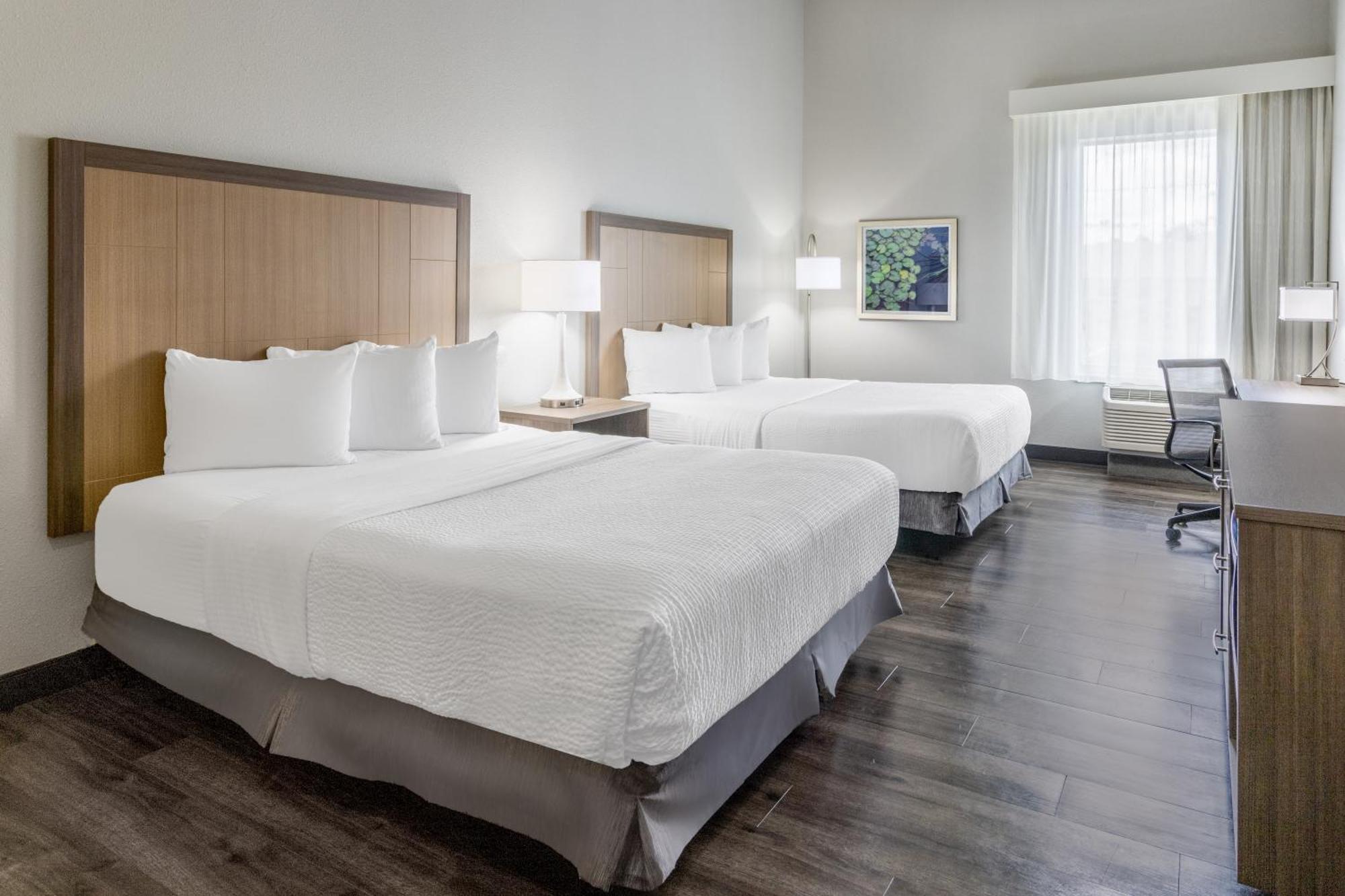 La Quinta Inn & Suites By Wyndham Βαλντόστα Εξωτερικό φωτογραφία