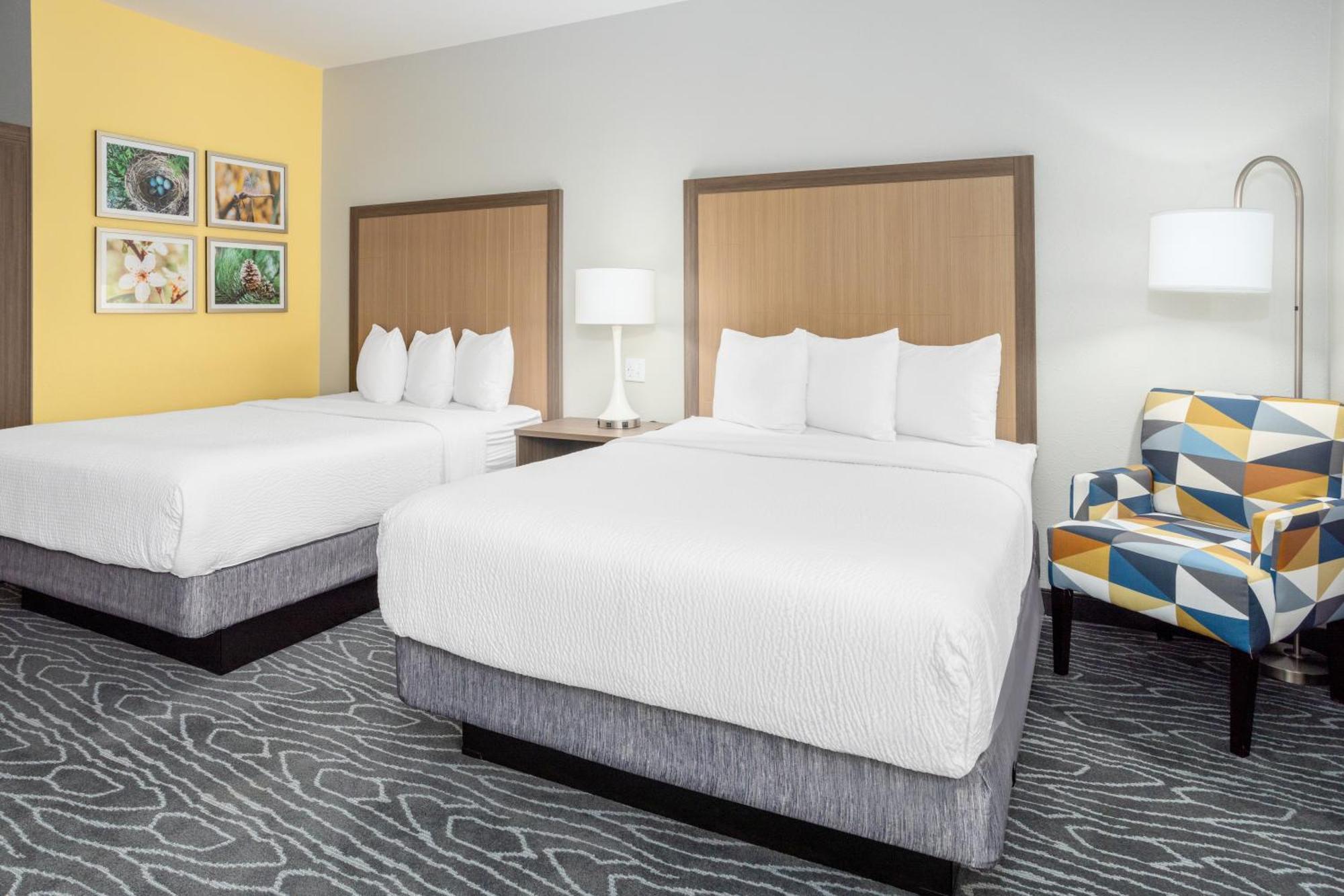 La Quinta Inn & Suites By Wyndham Βαλντόστα Εξωτερικό φωτογραφία
