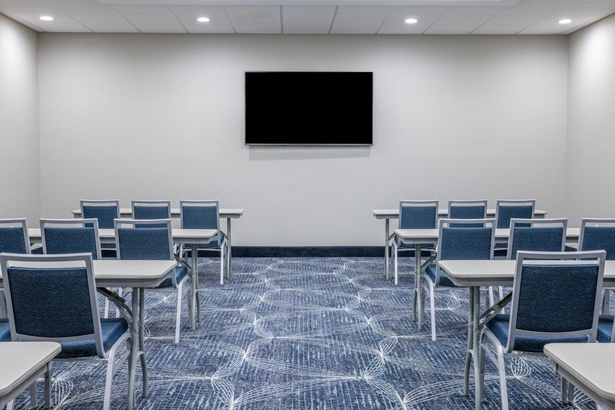 La Quinta Inn & Suites By Wyndham Βαλντόστα Εξωτερικό φωτογραφία