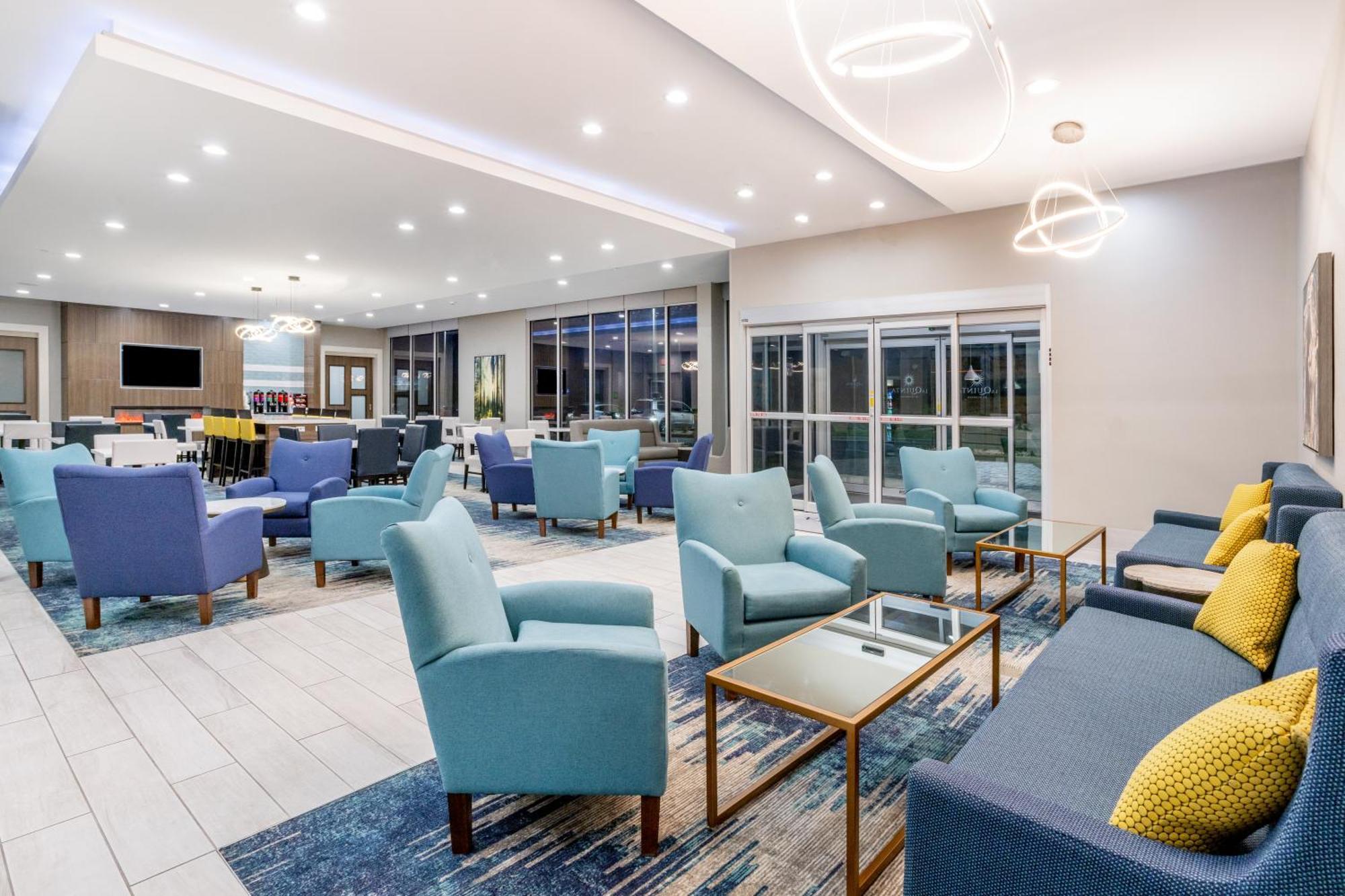 La Quinta Inn & Suites By Wyndham Βαλντόστα Εξωτερικό φωτογραφία